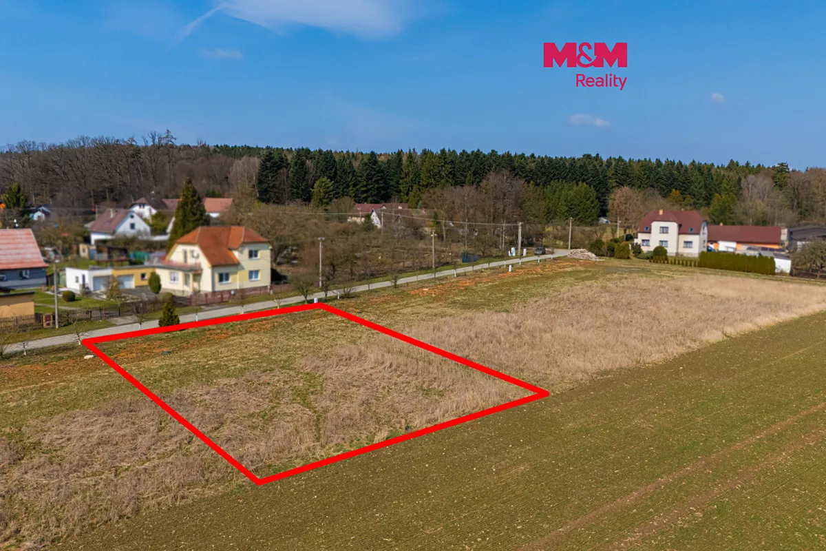 Prodej stavebního pozemku 980 m²